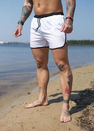 Короткие мужские шорты пляжные для купания и плавания быстросохнущие intruder белые с черным3 фото