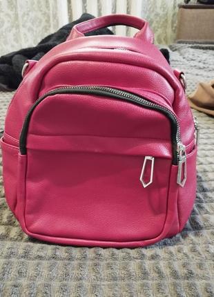 Рюкзак для дівчинки