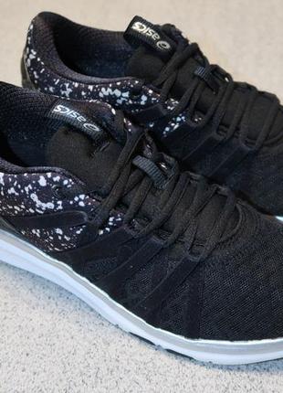 Кросівки для фітнесу та тренувань asics gel-fit оригінал — 38 розмір