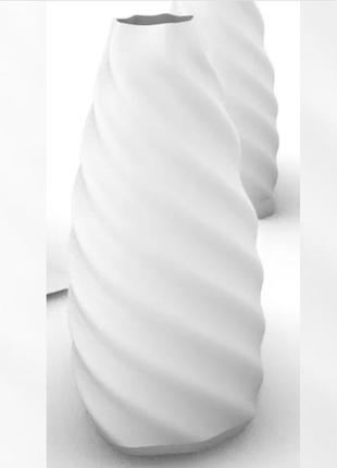 Фигурная настольная / напольная ваза для цветов и сухоцветов спиральная декоративная 