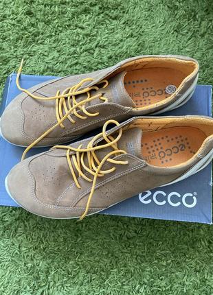 Кроссовки clarks ecco barker loading
