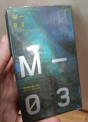 Цікавий аромат для чоловіків та жінок molecule 03 em