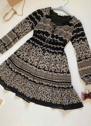 Невероятно красивое платье в стиле бохо платье с принтом и длинными рукавами