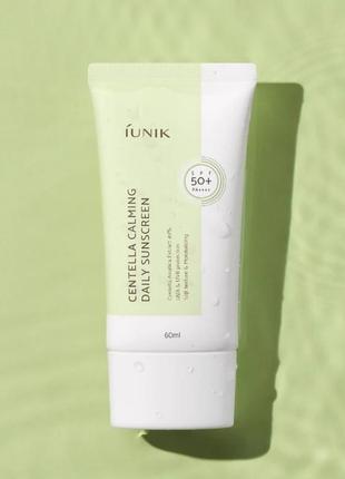 Увлажняющий солнцезащитный крем с центеллой iunik centella calming day sunscreen spf50