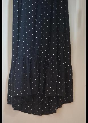 Легкое платье без рукавов с воланами в горох 18 размер