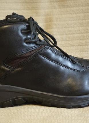 Мощные черные утепленные кожаные ботинки  scarpa terra gtx италия 39 р. ( 25 см.)
