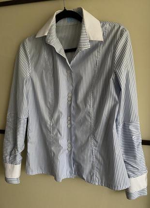 Рубашка с фактурными рукавами