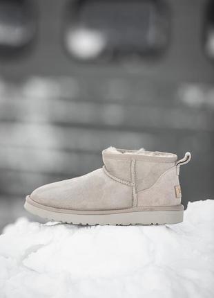 Женские зимние угг ugg classic ultra mini / угги угги утепленные мехом / угг натуральные овчина / угги утепленная мех с мехом натуральные серае