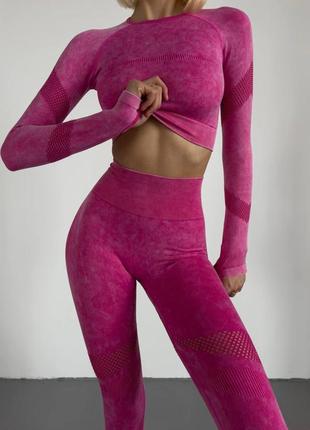 Женский костюм для спорта и фитнеса комплект для фитнеса лосины пуш ап и рашгард розовый3 фото