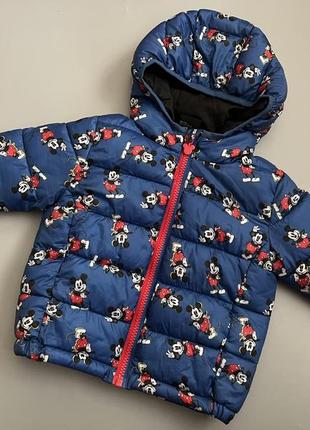 Стильная куртка disney с микки на 9-12 мес