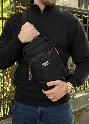 Сумка - слинг burberry black nylon crossbody bag черная