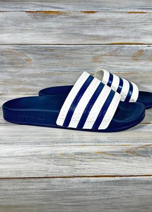 Adilette оригинальные шлепанцы