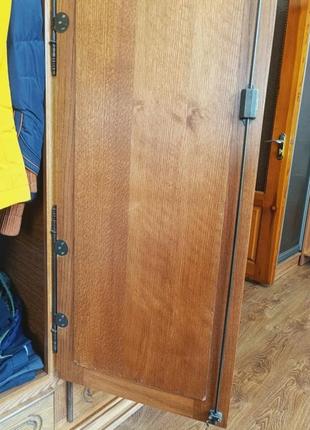 Платяной шкаф. натуральное дерево, деревянный
