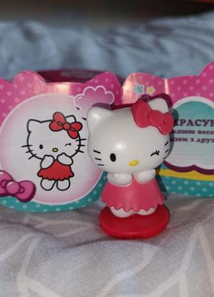 Hello kitty гарнюні красуня