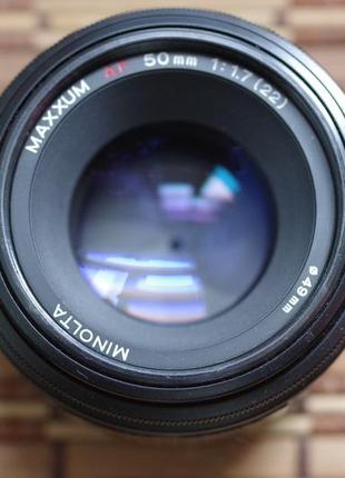 Объектив minolta maxxum af 50 mm 1.7 для sony a с крышкой