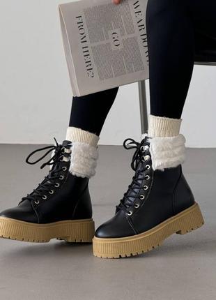Чорні жіночі зимові черевики ботинки з хутром тедді