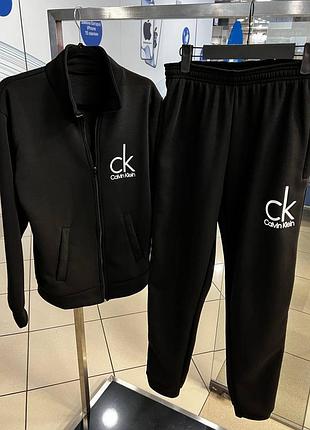 Спортивный костюм на флисе
