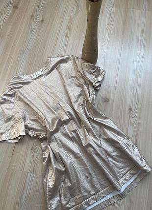 Футболка золотистого кольору