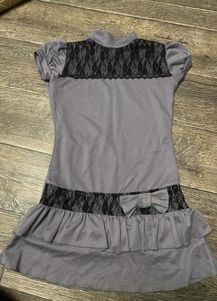 Платье серое