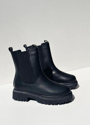 Челсі утепленні сhelsea new york under black