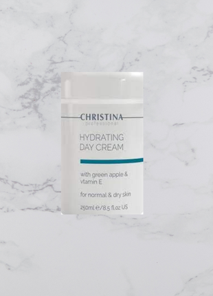 Hydrating day cream green apple🍏christina зволожуючий денний крем з зеленим яблуком  і вітаміном е