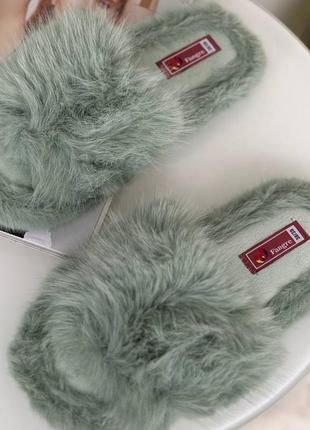 Хутряні тапочки кімнатні домашні тапулі пухнасті з хутром та відкритим носком fangre м'ята