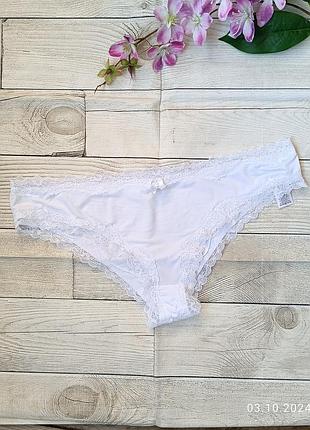 Гладкие романтические трусики бикини