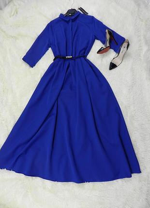 Гарне пишне плаття в підлогу з кишенями та пояском