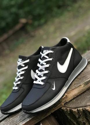 Зимові  черевики nike колір чорний, білий8 фото