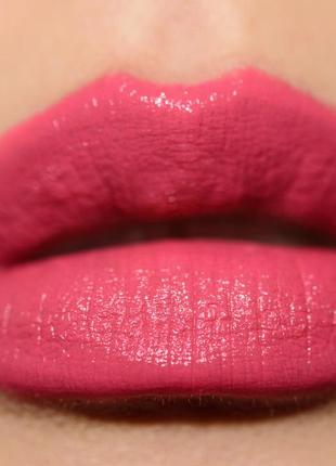 Помада для губ shiseido 207 pink dynasty, visionairy gel lipstick,   1.6 г4 фото