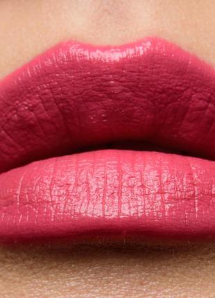 Помада для губ shiseido 207 pink dynasty, visionairy gel lipstick,   1.6 г3 фото