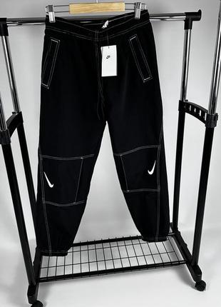 Жіночі спортивні штани nike