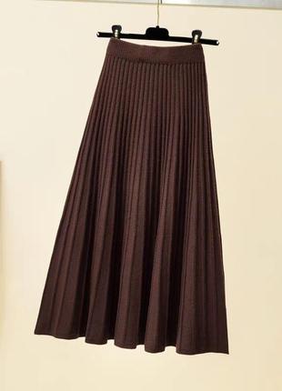Трендовая теплая юбка в шоколадном цвете