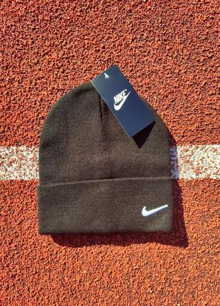 Зимова шапка nike / чоловіча шапка nike / спортивна шапка / жіноча шапка найк /футбольна шапка
