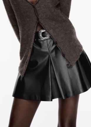 Юбка шорты из экокожи zara