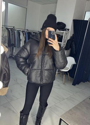 Лакова глянцева дута куртка пуховик h&m hm s m