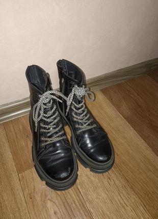 Ботинки деми женские