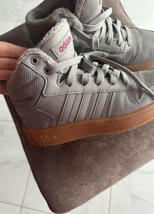 Ботинки крассовки adidas