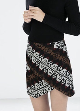 Юбка с нахлестом асимметрия