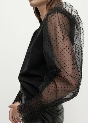 Кофтинка з обʼємними рукавами reserved