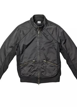 Cp company бомбер куртка вітровка
