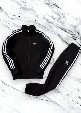 Спортивний костюм adidas на флісі