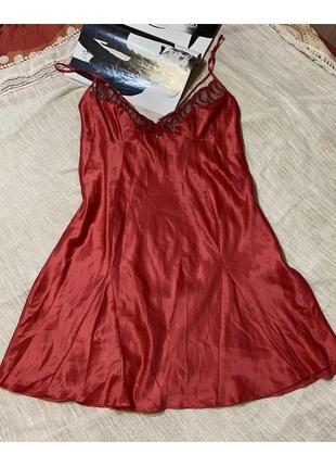 Autograph (marks&spencer )шикарний червоний пеньюар