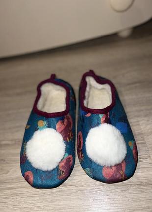 Продам тапочки десней, эльзы и анны