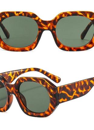 Солнцезащитные очки леопардовые2 фото