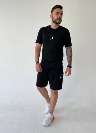 Чоловічий літній костюм в стилі jordan футболка та шорти хакі чорний білий4 фото