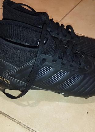 Футбольні бутси adidas predator 35 розмір