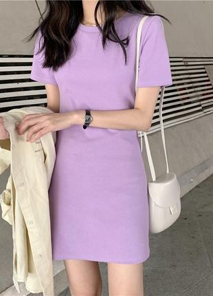 Стильное трикотажное женское фиолетовое платье футболка