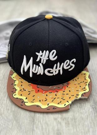 Кепка снепбек (snapback)  пончик  the mun chies чорний з блакитним  56-61р (9052)