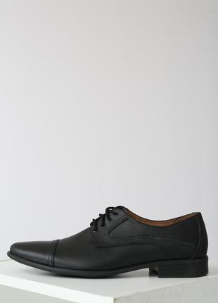 Чоловічі класичні чорні шкіряні туфлі